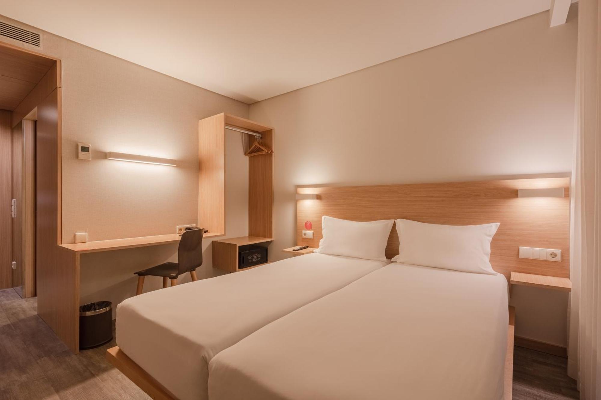 Moov Hotel Porto Norte Senhora da Hora Zewnętrze zdjęcie